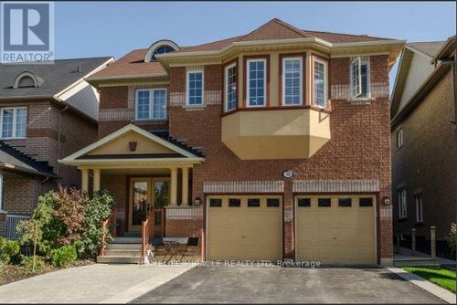 30 Masters Green Cres, Brampton, ON, L7A3K6 | Card Image
