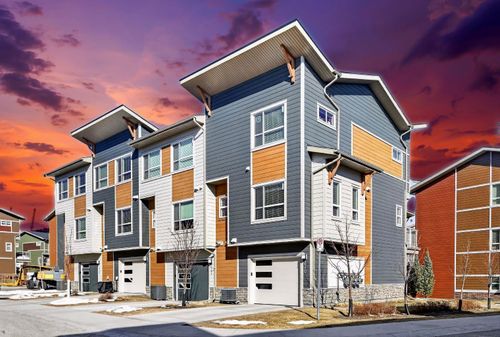 220 Harvest Grove Walk Ne, Calgary, AB, T3K2P3 | Card Image