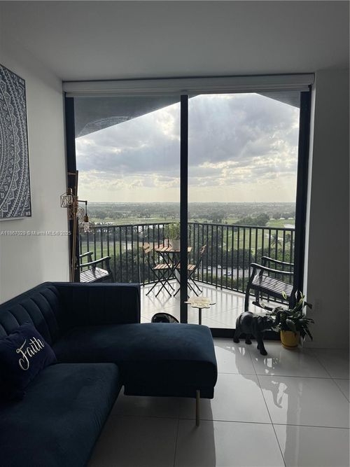 apt-1108-5252 Nw 85th Ave, Doral, FL, 33166-5333 | Card Image