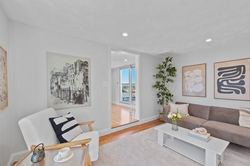 3-3 Hillside Ave, Somerville, MA, 02145-4239 | Card Image