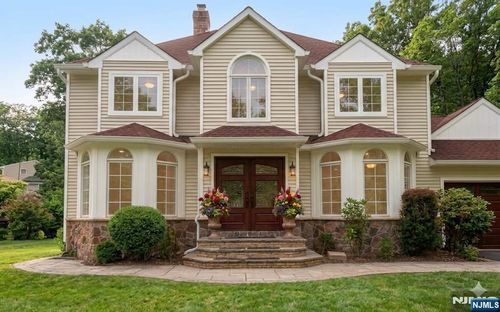 157 W Glen Rd, Denville, NJ, 07834-1861 | Card Image