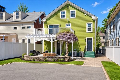 2-486 W West Fountain Street, Providence, RI, 02903 | Card Image
