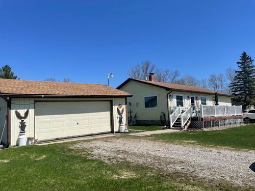 3557 Coveview, Lupton, MI, 48635-9304 | Card Image