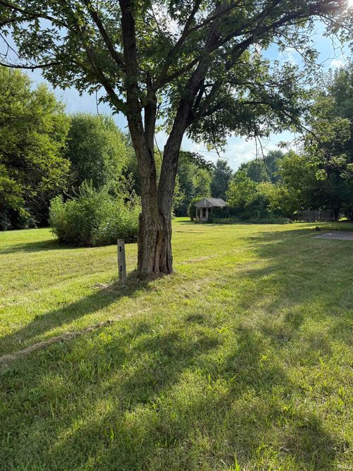 4015 N 600 E, Van Buren, IN, 46991 | Card Image