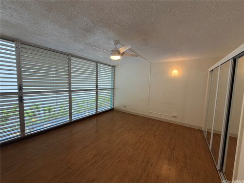 378-952 Ahana Street, Honolulu, HI, 96814 | Card Image