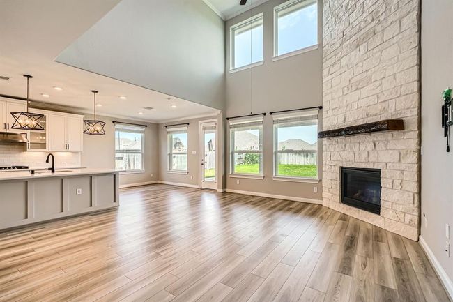 Living Room | Image 5
