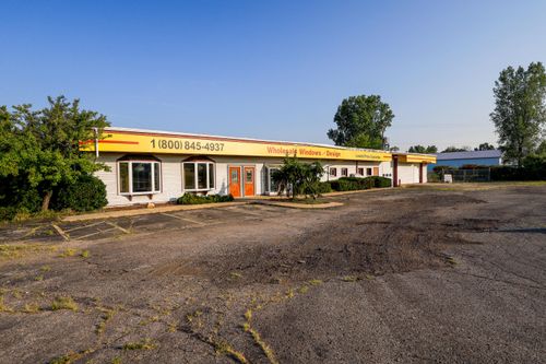 11830 S Shaver Rd, Schoolcraft, MI, 49087-8471 | Card Image