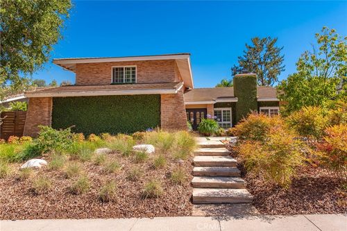 2024 Woodburn Ave, Westlake Village, CA, 91361-3539 | Card Image