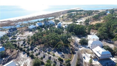 714 Hernando Pl, Dauphin Island, AL, 36528 | Card Image