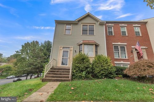 3883 Zelkova Ct, FAIRFAX, VA, 22033-2455 | Card Image