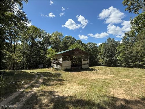 203 Bethel Woods Dr, Waverly, WV, 26184-3327 | Card Image