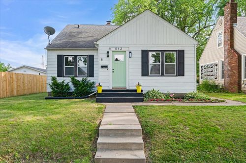 542 21st Ave, Moline, IL, 61265-4663 | Card Image