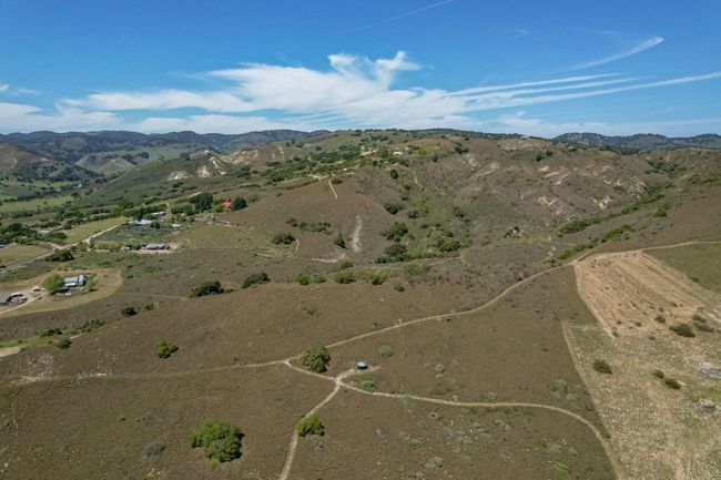 655 Bobcat Springs Rd, House other with 2 bedrooms, 2 bathrooms and null parking in Buellton CA | Image 32