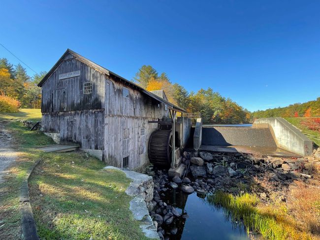APT-13 - 11 Railroad Ave, Condo with 2 bedrooms, 1 bathrooms and null parking in Derry NH | Image 36