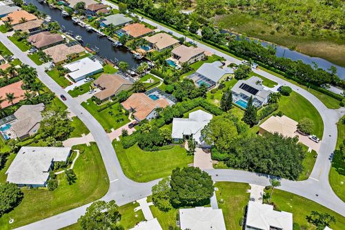 8726 Se Riverfront Ter, Jupiter, FL, 33469-1800 | Card Image