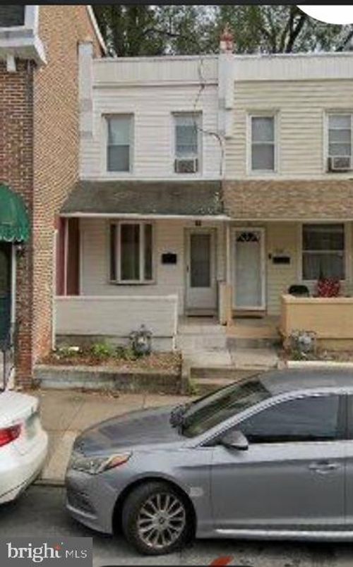 807 W 7th St, CHESTER, PA, 19013-3707 | Card Image