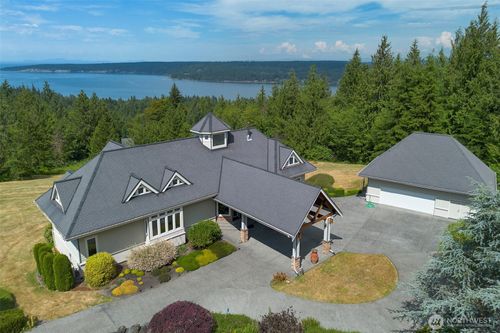 982 Weston Pkwy, Sequim, WA, 98382-6628 | Card Image
