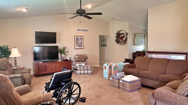 2009 Carolina Trace Rd, House other with 3 bedrooms, 2 bathrooms and null parking in West Harrison IN | Image 7