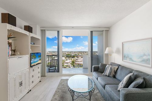 1204s-140 Seaview Ct, Marco Island, FL, 34145-3300 | Card Image