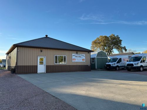 800 Fourth St Street, Scotland, SD, 57059 | Card Image