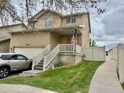 1819 N Clark St, Layton, UT, 84041-5836 | Card Image