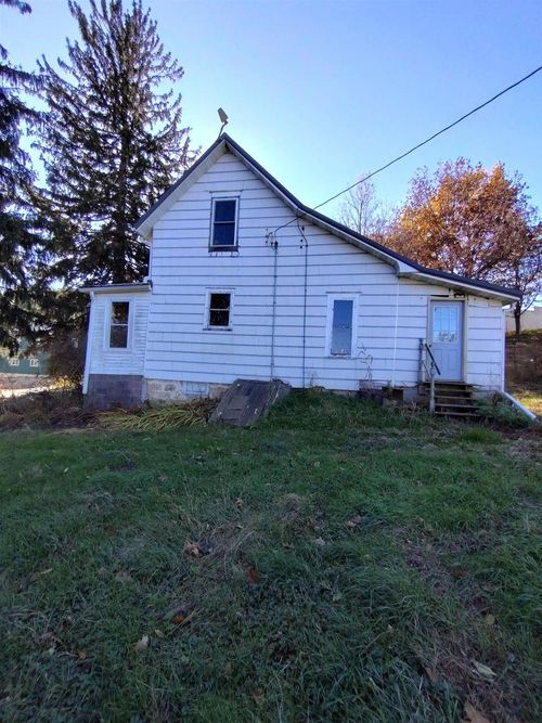 27891 County Highway X, CASHTON, WI, 54619-7241 | Card Image