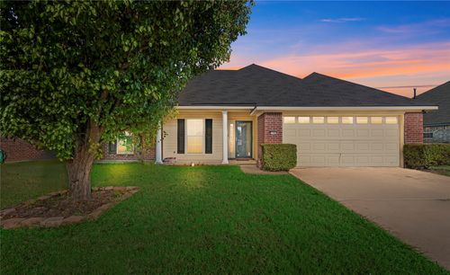 3305 Jefferson Pl, Bossier City, LA, 71112-3177 | Card Image