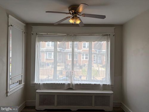 7134 Glenloch St, PHILADELPHIA, PA, 19135-1215 | Card Image