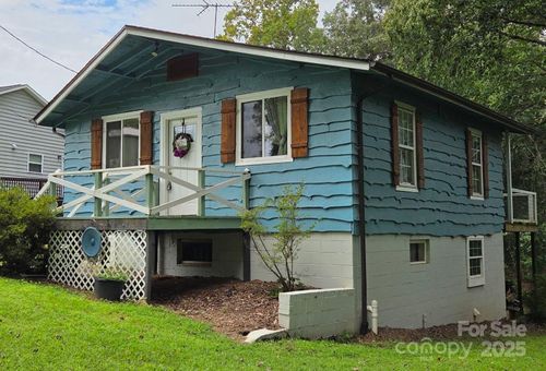 198 Clouse Ln, Taylorsville, NC, 28681-9110 | Card Image