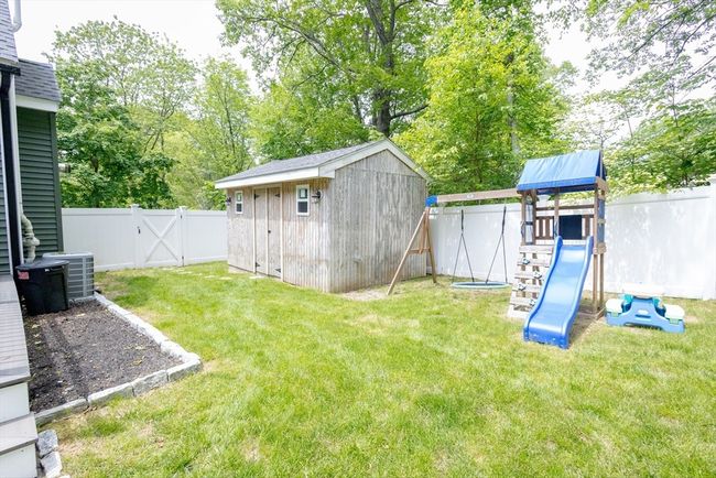 252 Holden St, House other with 4 bedrooms, 3 bathrooms and 8 parking in Holden MA | Image 41