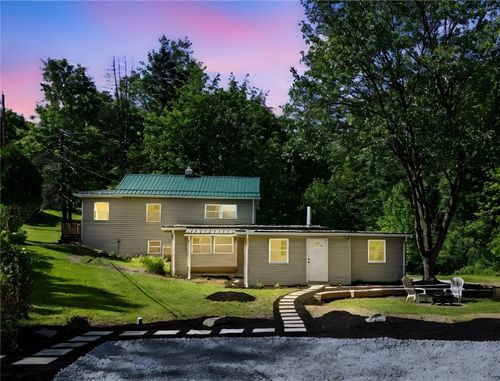 470 Burrell Hill Cir, Penn, PA, 15675-1102 | Card Image