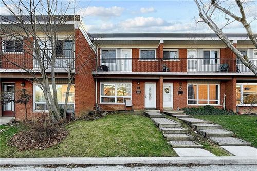 25-3001 Centennial Dr, Burlington, ON, L7M1B3 | Card Image