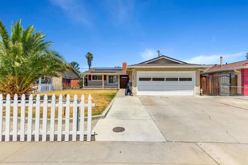 1868 Crinan Dr, San Jose, CA, 95122-2914 | Card Image