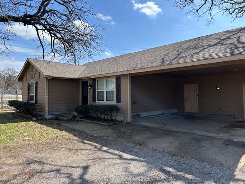 3750 Burleson Retta Rd, Burleson, TX, 76028-3667 | Card Image