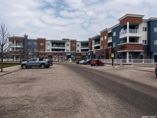 p89-412 Willowgrove Sq, Saskatoon, SK, S7W0T4 | Card Image