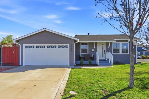 2059 Larsen Ct, Santa Clara, CA, 95051 | Card Image