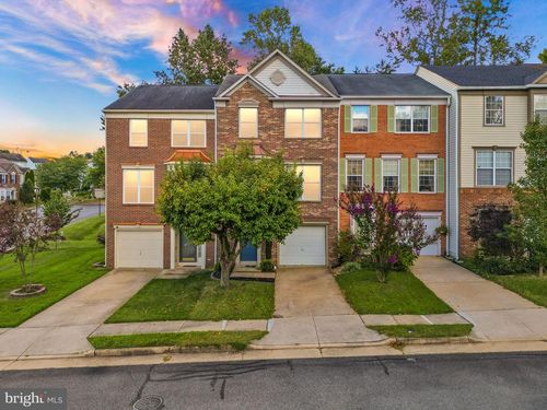3951 Blysdale Ln, WOODBRIDGE, VA, 22192-7445 | Card Image