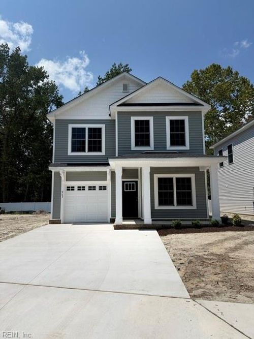 903 Railroad Ave, Chesapeake, VA, 23324-2763 | Card Image