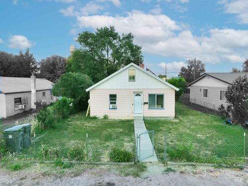 204 6th St, Wilder, ID, 83676-6006 | Card Image