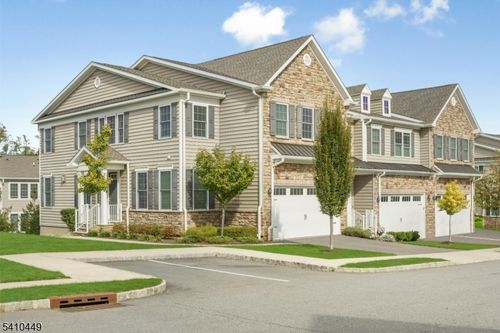 27 Wilson Dr, Morristown, NJ, 07960-4548 | Card Image