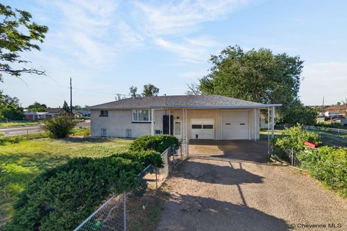 3410 Green Ct, Cheyenne, WY, 82009-5417 | Card Image