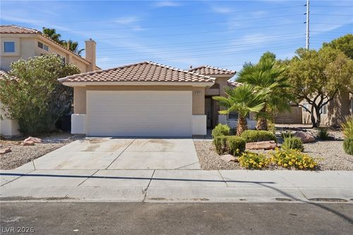 9109 Dolente Ave, Las Vegas, NV, 89129-6111 | Card Image