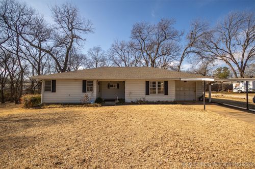 1415 Holt St, Ardmore, OK, 73401-1963 | Card Image