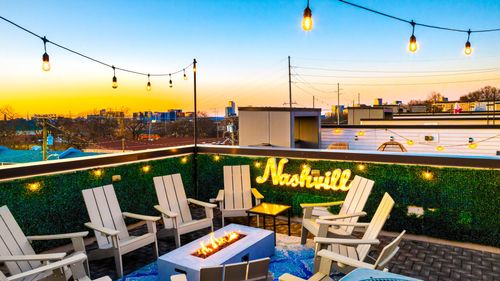 1124 Argyle Ave, Nashville, TN, 37203-4914 | Card Image
