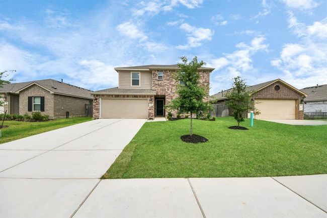 20715 Southern Woods Dr, House other with 4 bedrooms, 3 bathrooms and 2 parking in New Caney TX | Image 6