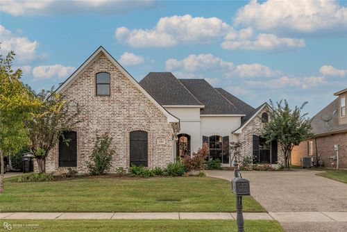 537 Chinquipin Dr, Bossier City, LA, 71111-5176 | Card Image