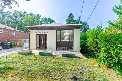 64 Dale Ave, Scarborough, ON, M1J3J5 | Card Image