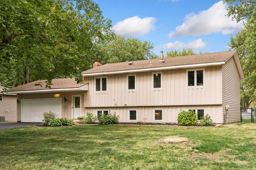 10650 105th Ave N, Maple Grove, MN, 55369-2834 | Card Image