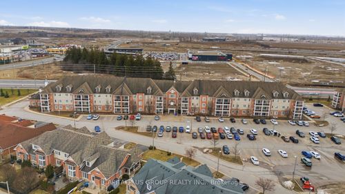 312-54 Harvey Johnston Way, Whitby, ON, L1M0J7 | Card Image