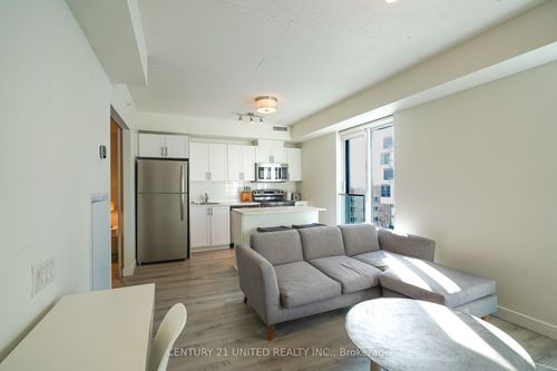 801-100 Bond St E, Oshawa, ON, L1G0B7 | Card Image